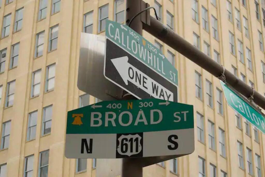 504 Luxe 1bdr In Center * Philadelphia