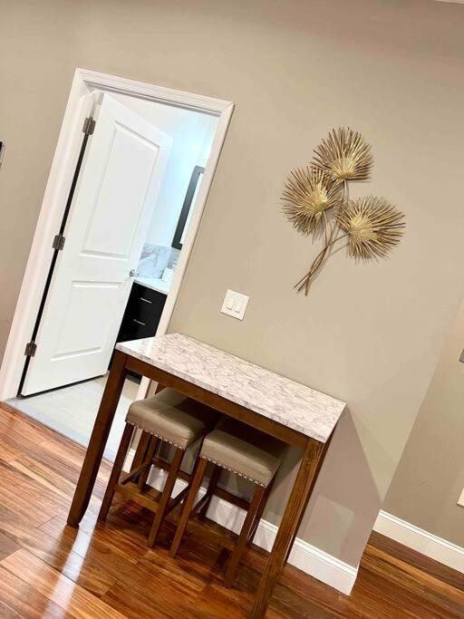 504 Luxe 1bdr In Center * Philadelphia