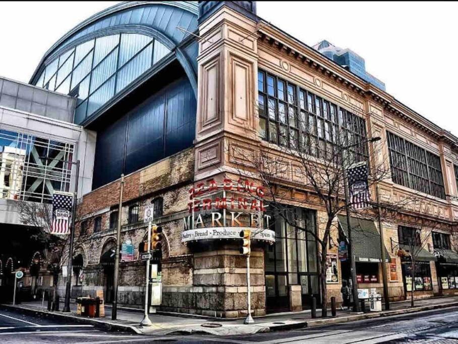 504 Luxe 1bdr In Center Philadelphia